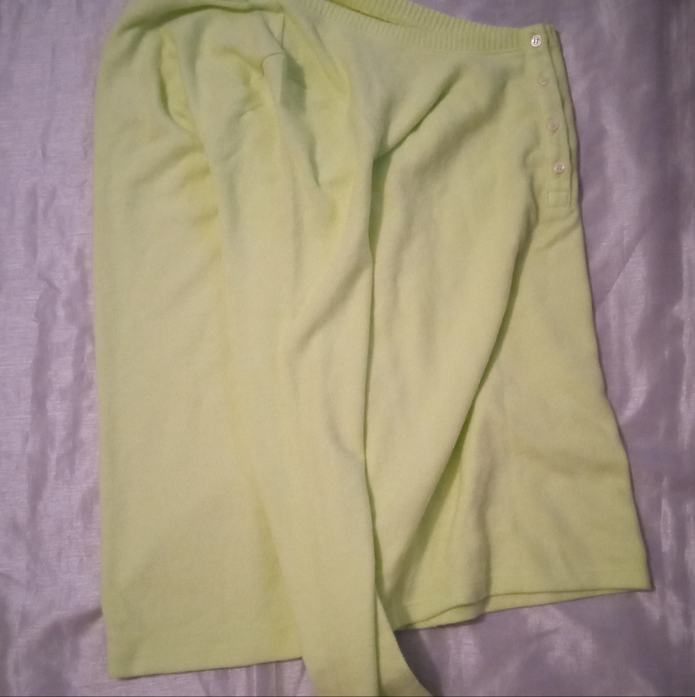 New LOFT Women's Light Green Sweater SizeM - Picture 6 of 9